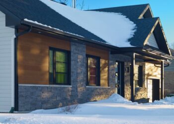 8 Best Sidings for Cold Climates | AlumShine | Toronto's Leading ...